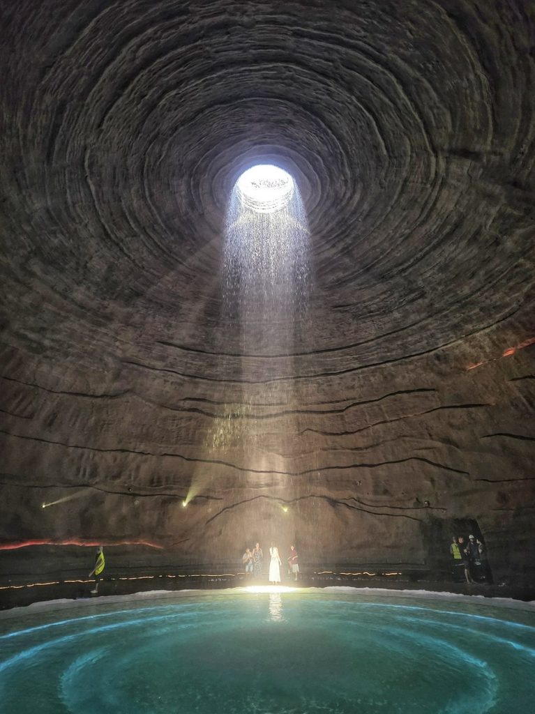 Парк Галицкого грот фото